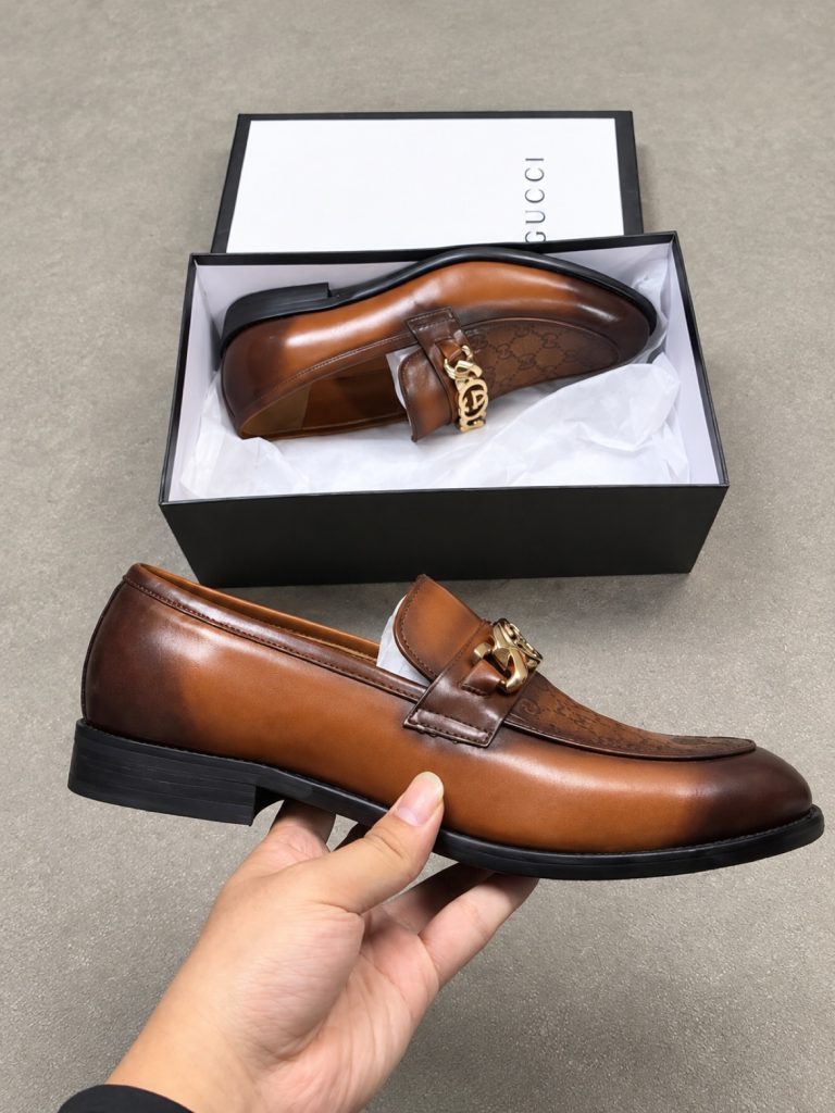 Gucci Men's Loafer Interlocking G Brown