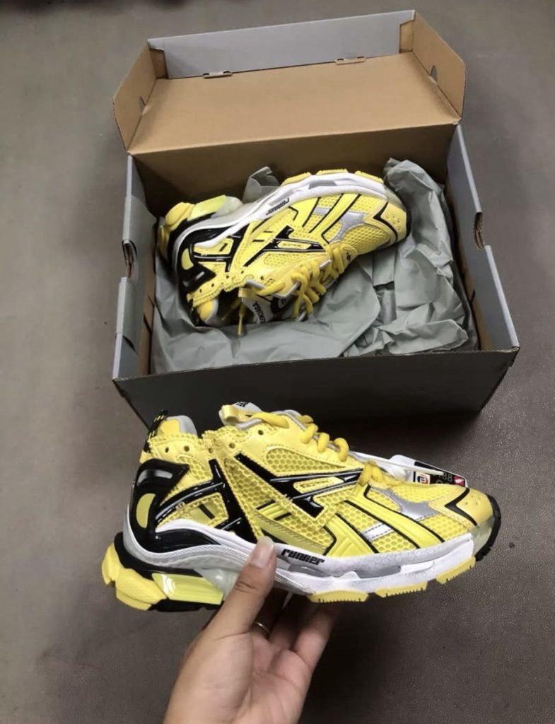 Balenciaga Runner, yellow/black/white (677905)